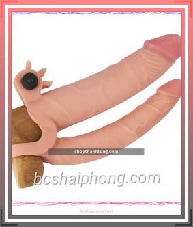 cach deo bao cao su dozen hai dau co quai deo lovetoy.jpg