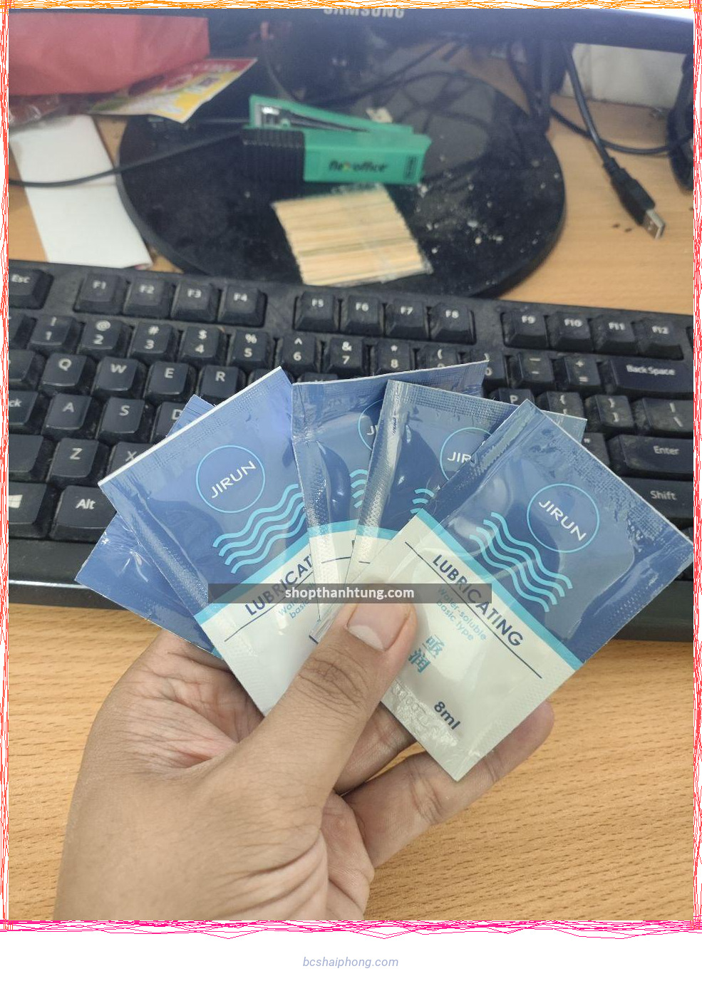 gel boi tron dang goi 2.jpg