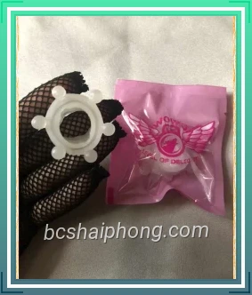 vong deo duong vat silicon trang 2 nen.webp